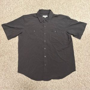 Orvis Shirt Mens XL Gray Short Sleeve Button Up Outdoor Fishing Leather Logo